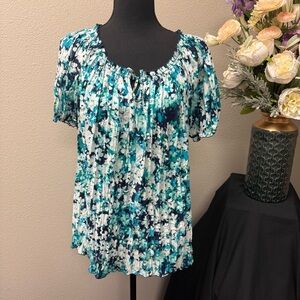 Croft & Barrow Blue Floral Smocked Blouse L Short Sleeve Boho Spring Top